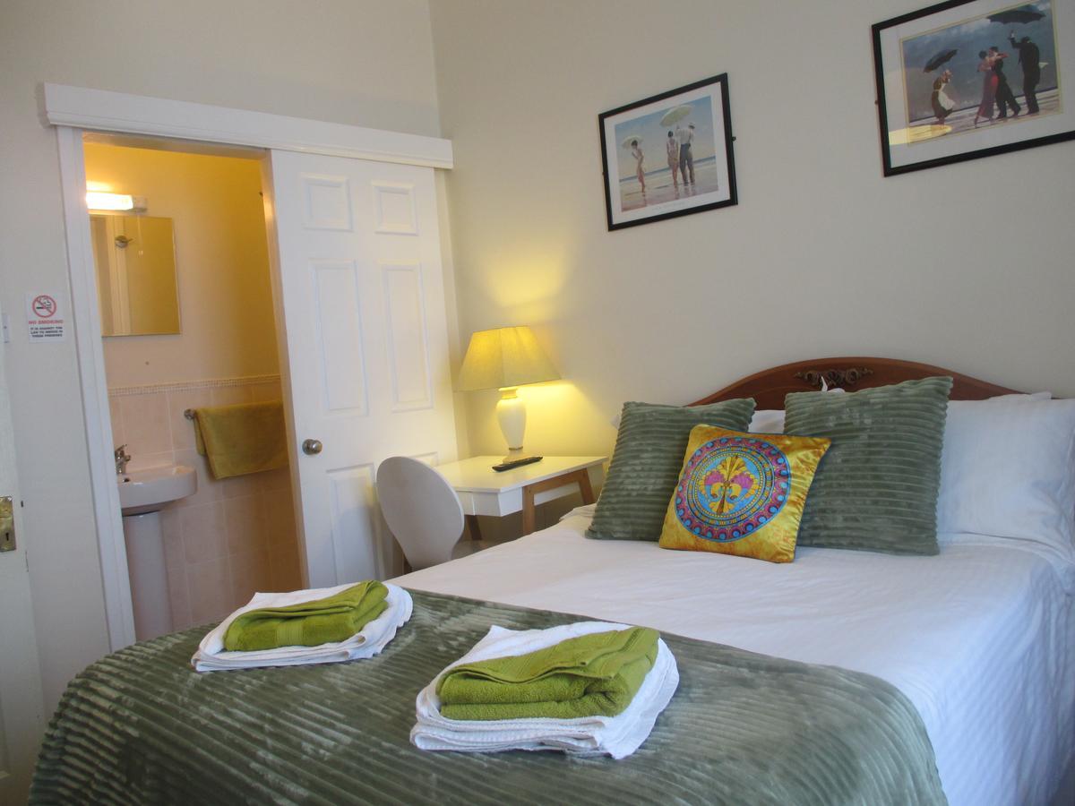 Caledonia Guest House 플리머스 외부 사진